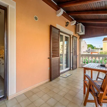 House Alma Apartment Porec Exterior photo