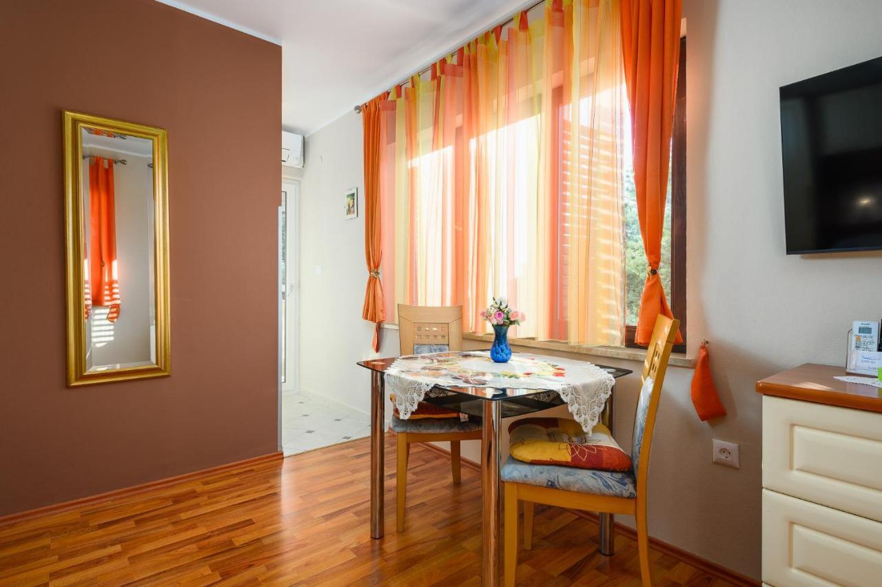 House Alma Apartment *